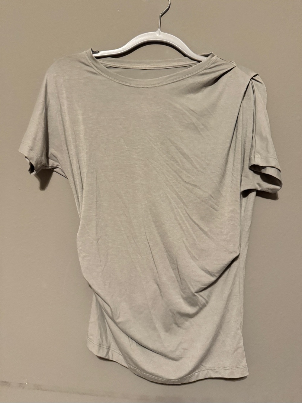 Athleta Women's Short Sleeve Tee in Light Taupe
